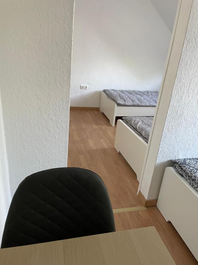 Guenstiges Apartment Gelsenkirchen Schalke Exterior photo